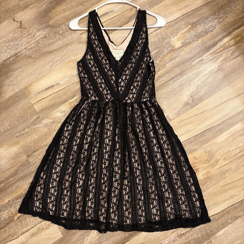 Anthropologie Moulinette Soeurs Black Sleeveless V-neck Lace Dress Pockets XS